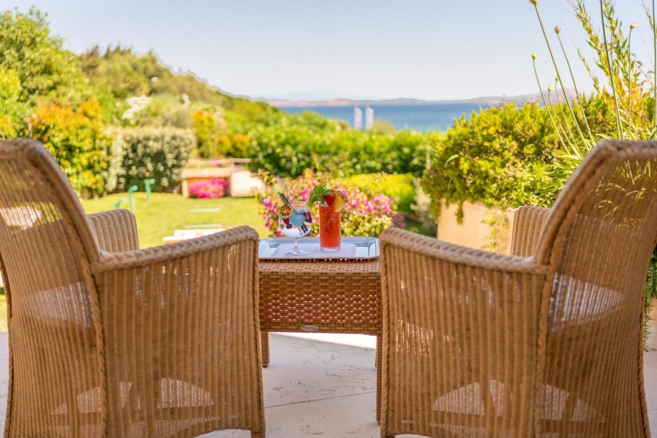 L'Ea Bianca Luxury Resort Baja Sardinia Exterior photo
