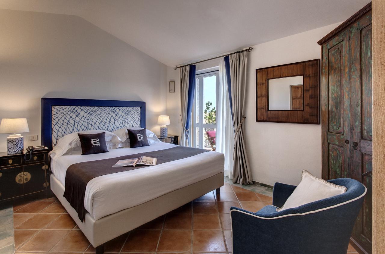 L'Ea Bianca Luxury Resort Baja Sardinia Exterior photo