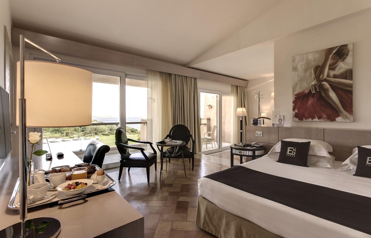 L'Ea Bianca Luxury Resort Baja Sardinia Exterior photo